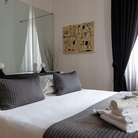 Blue Inn Luxury Suites Rome Exterior photo