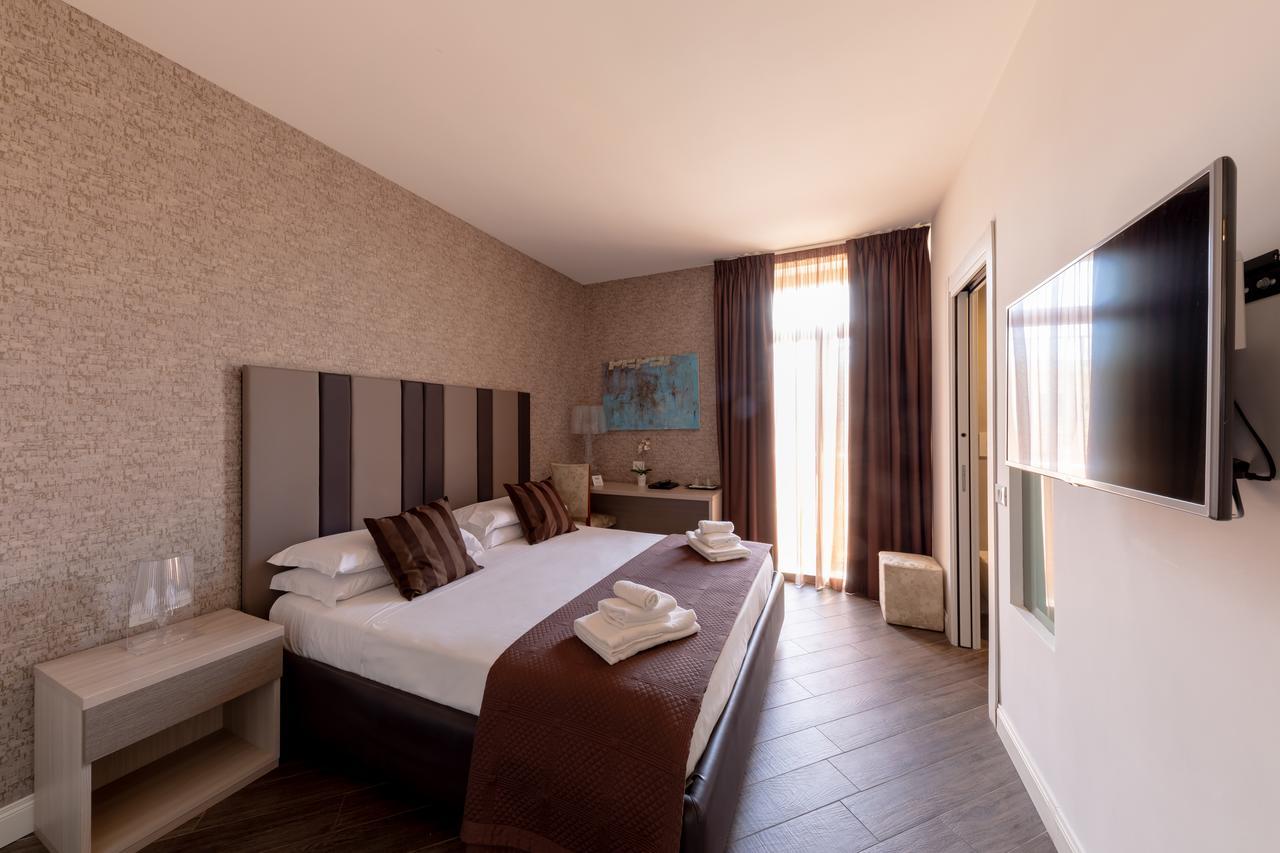 Blue Inn Luxury Suites Rome Exterior photo