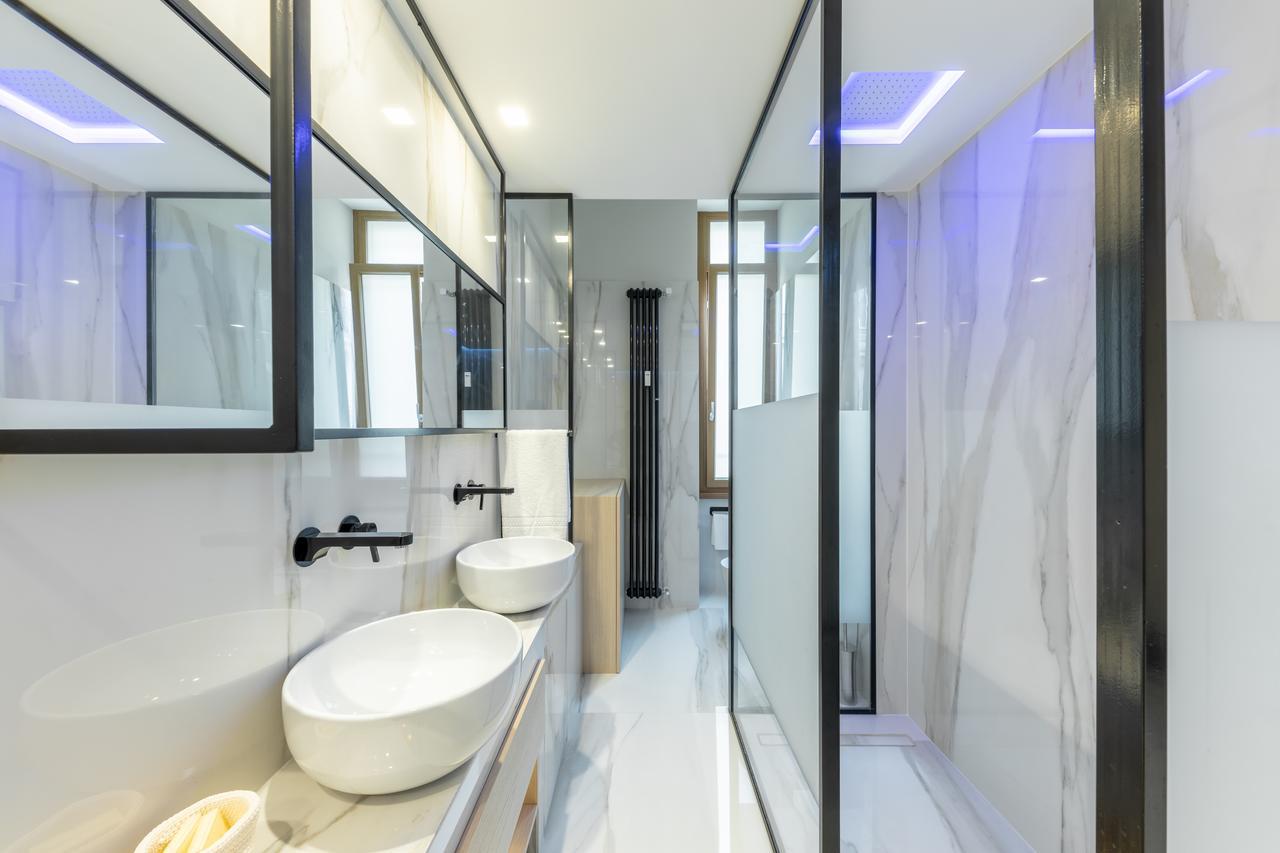 Blue Inn Luxury Suites Rome Exterior photo